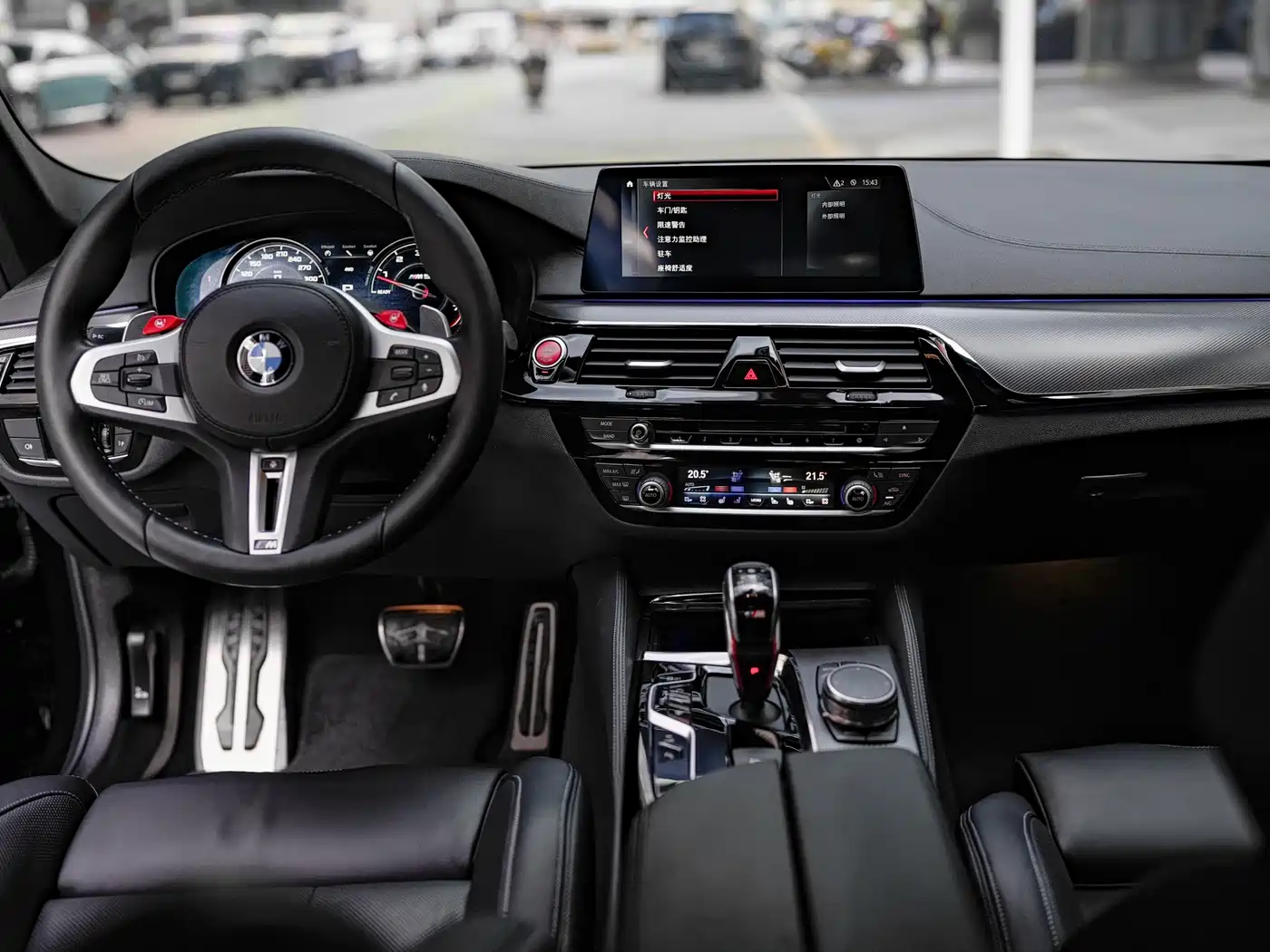 BMW M5 2018 M5 фото 10
