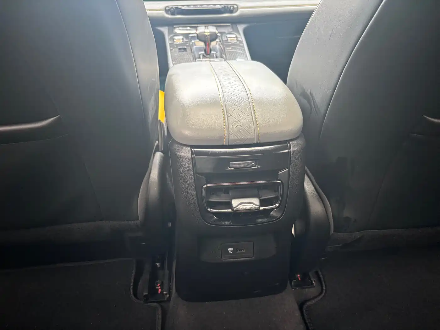 GAC Trumpchi Trumpchi Emkoo 2021 270T DCT J15 Edition фото 13