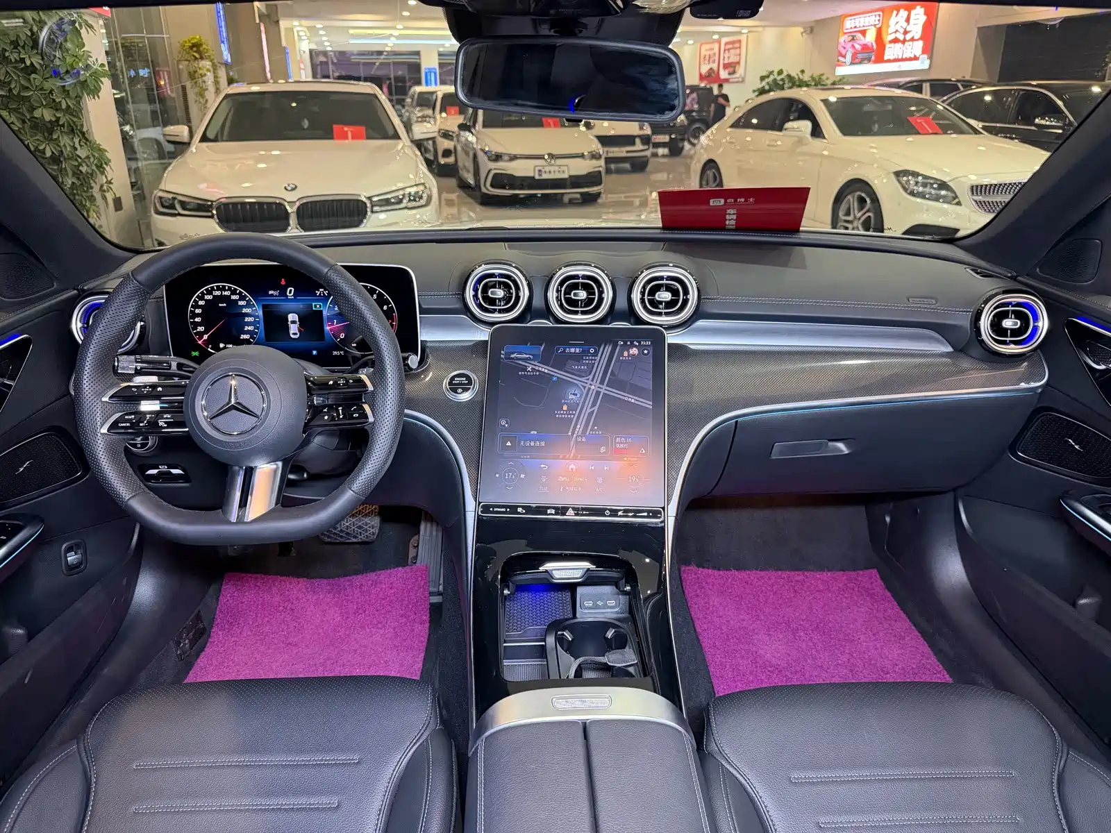 Фото 17 - Mercedes-Benz C-Class