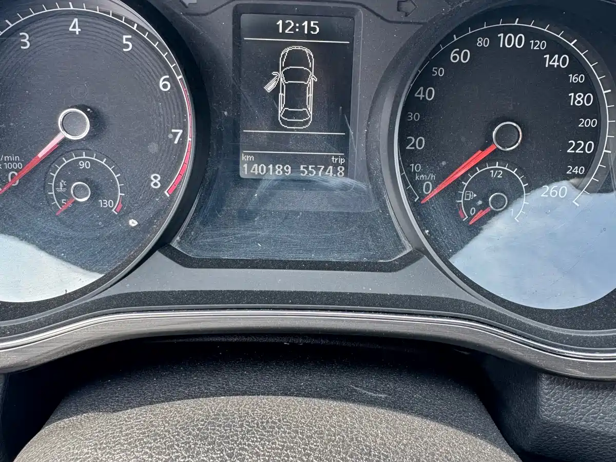 Volkswagen Passat 2017 330TSI DSG Prestige фото 7