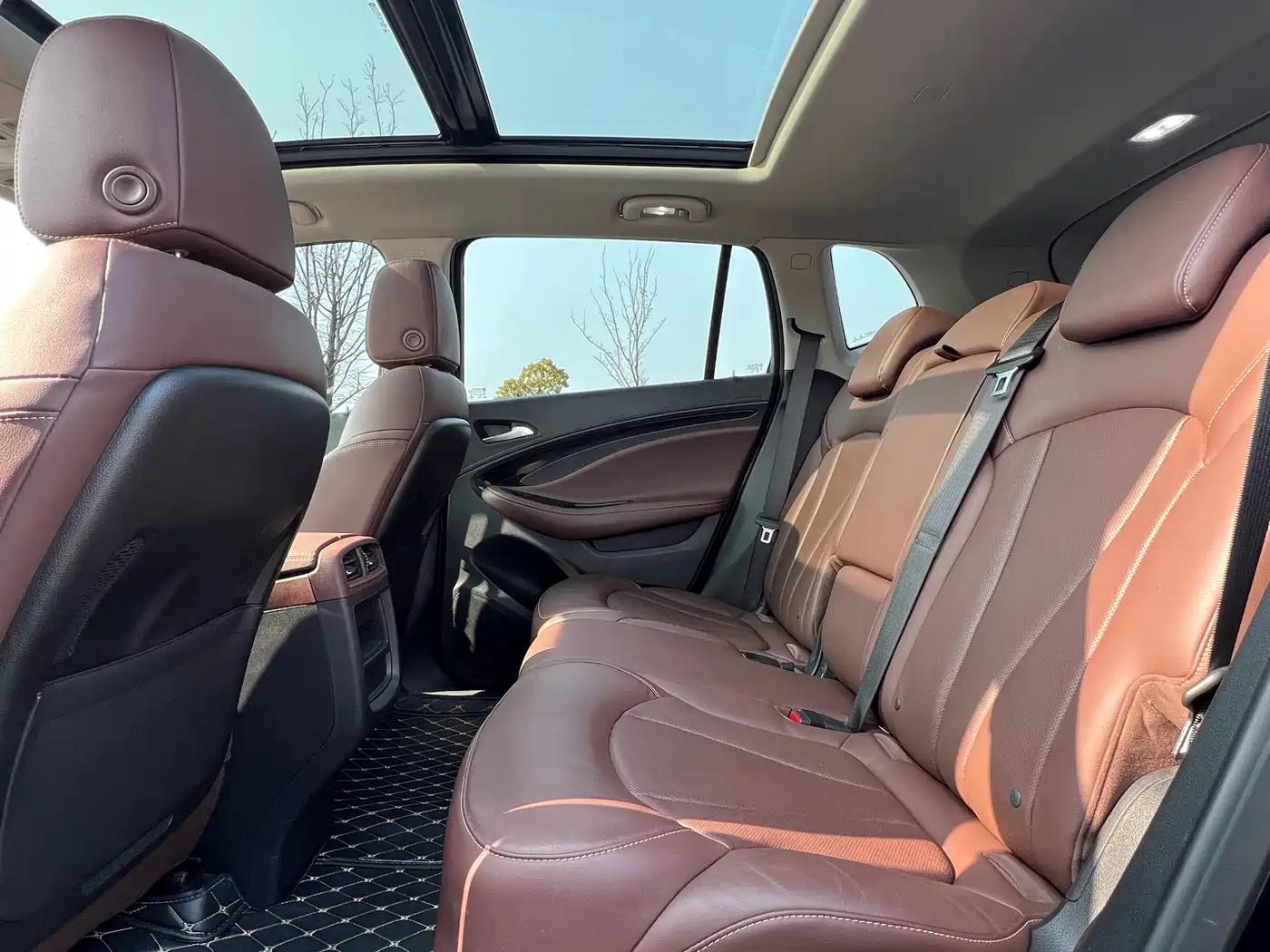 Buick Envision Plus 2020 20T FWD Luxury фото 11