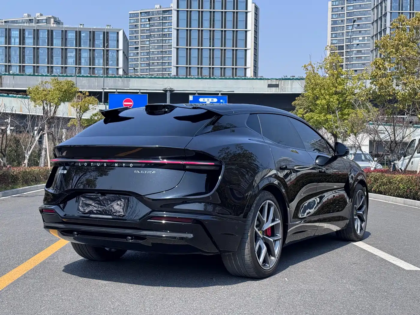 LOTUS SPORTS CAR ELETRE