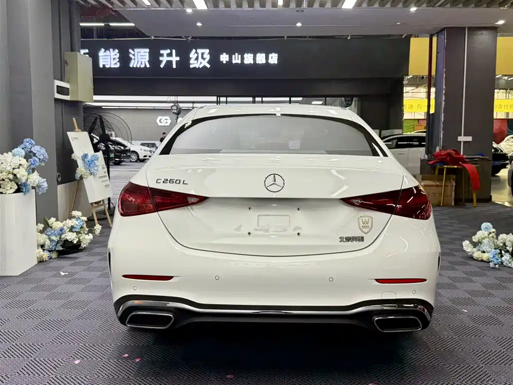 Mercedes-Benz C-Class 2023 Facelift C 200 L Sport Edition фото 3