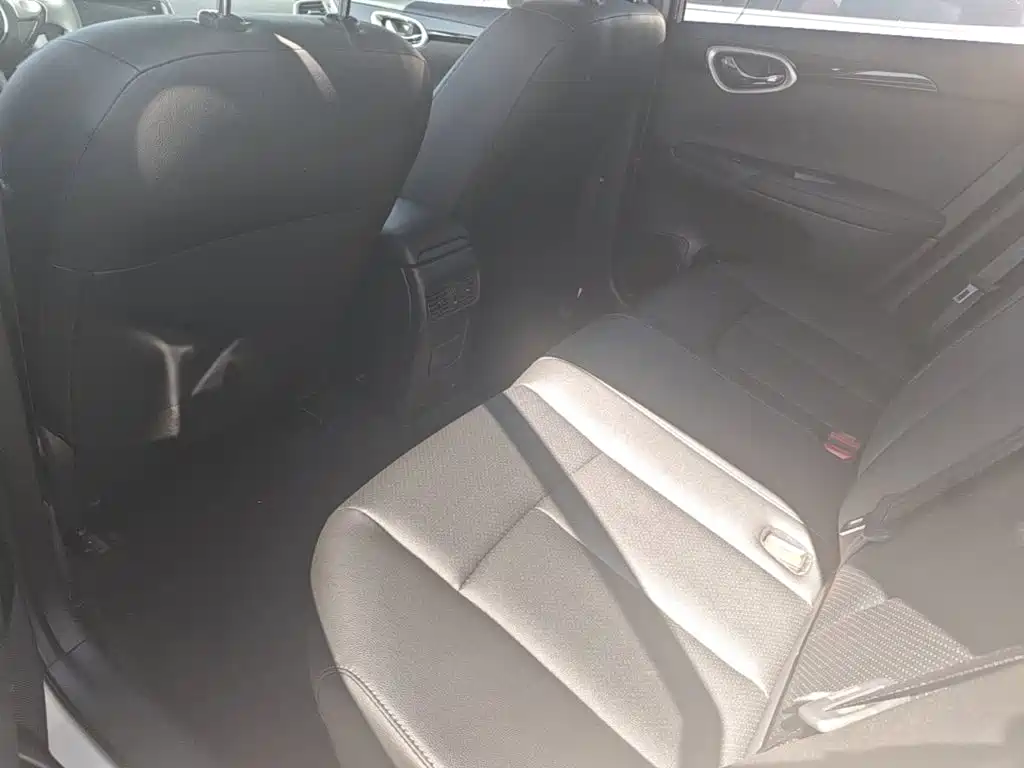 Nissan SYLPHY, миниатюра 17