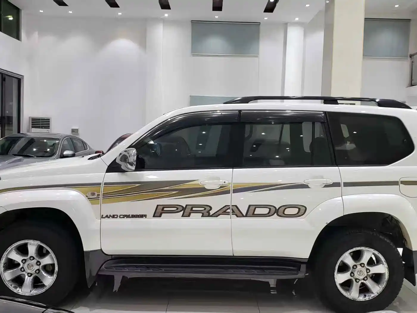 Toyota Prado (Import) 2004 GX 2.7 Automatic фото 14