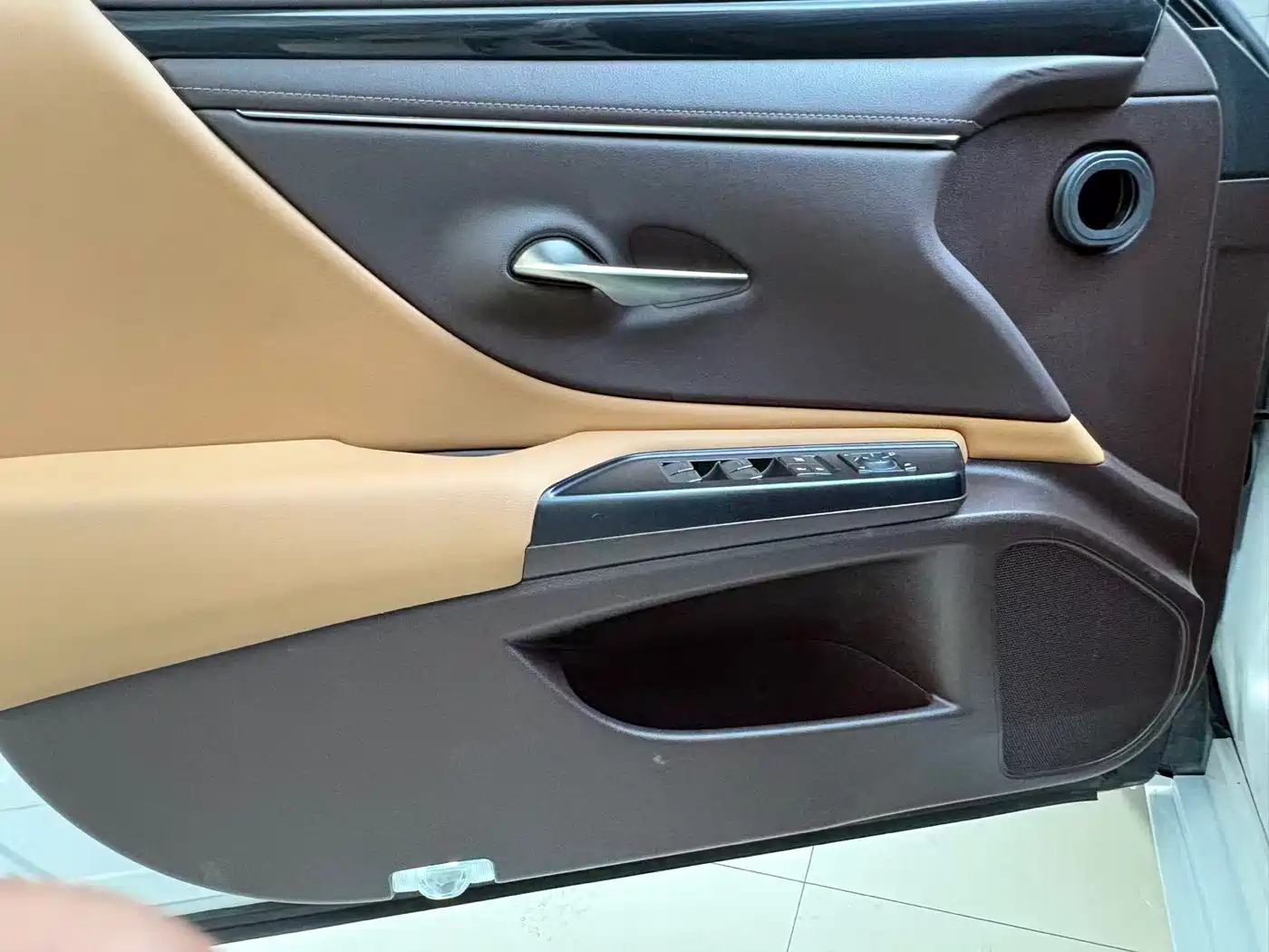 Lexus ES 2020 200 Excellence фото 15