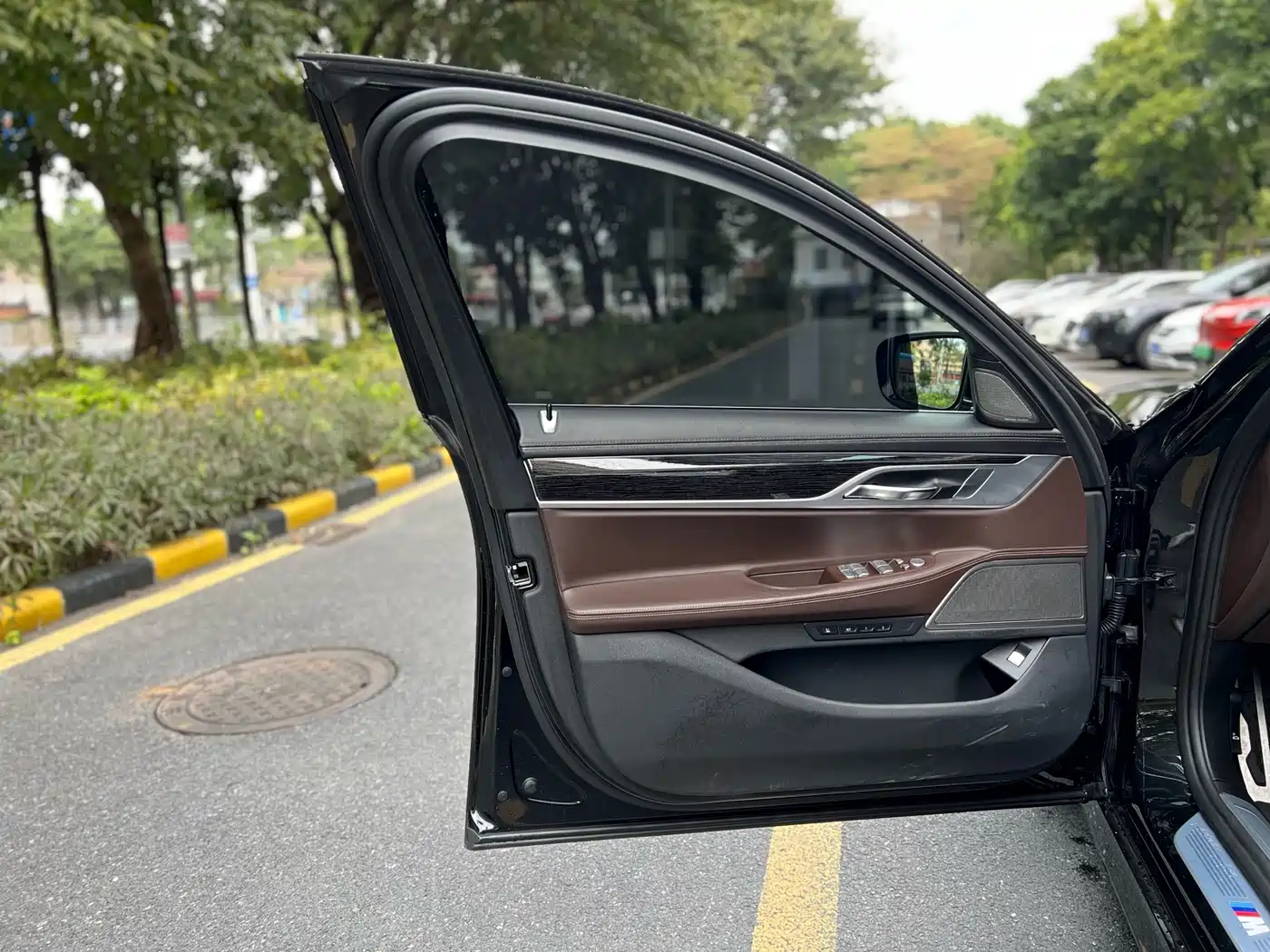 BMW 7 Series 2018 740Li Leading Type M Sport Package фото 15