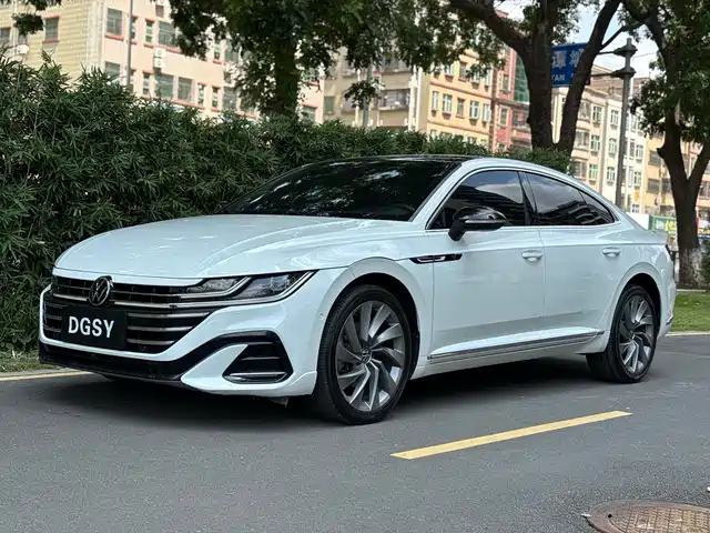 Volkswagen FAW-Volkswagen CC 2021 380TSI Eye-catching Edition — фото 1