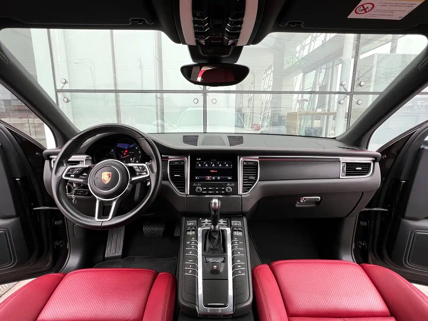 Porsche Macan 2017 Macan 2.0T фото 11
