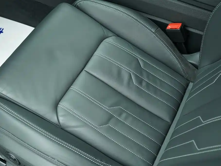 Audi A6L 2019 45 TFSI quattro Exclusive Elegance фото 9