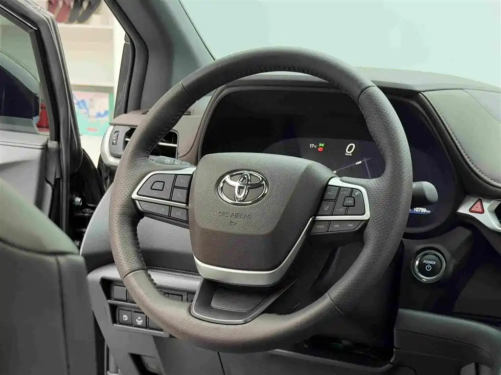 Toyota Granvia 2026 2026 Model 2.5L Hybrid Grandeur MAX AWD Trim