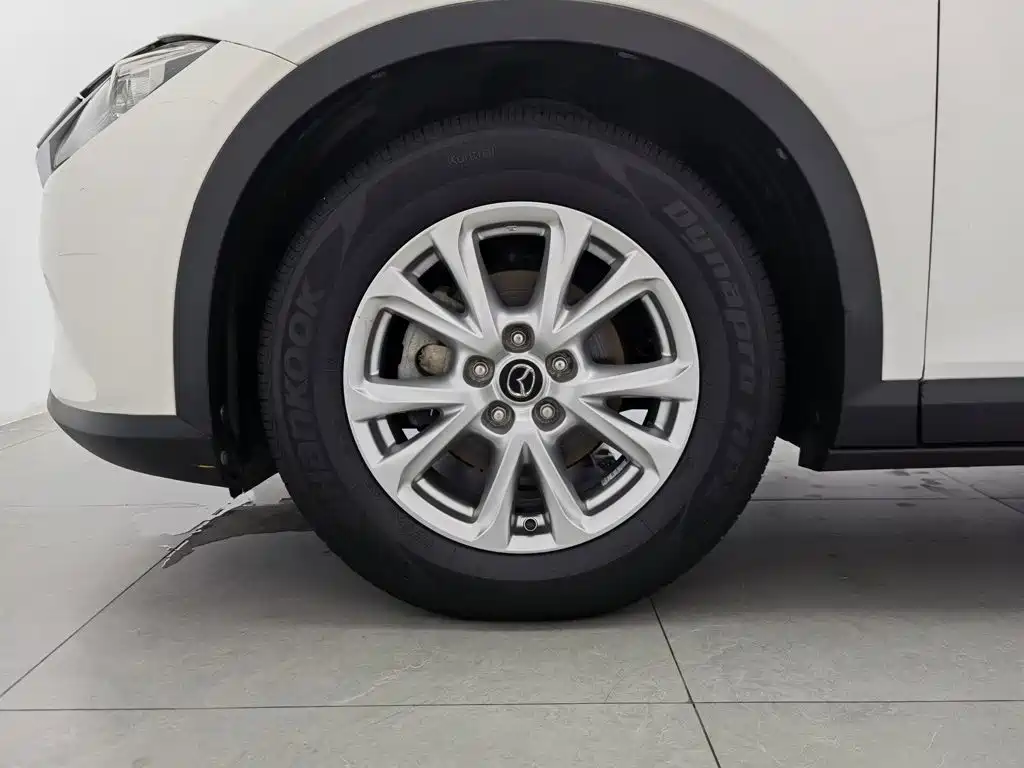 Фото 17 - Mazda CX-4