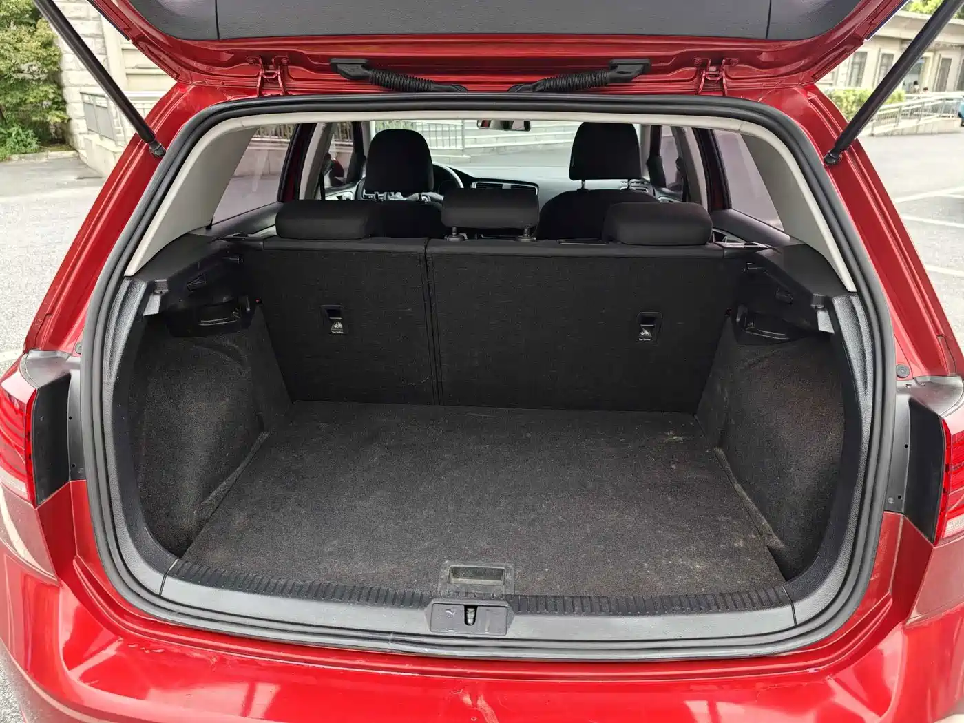 Фото 16 - Volkswagen Golf