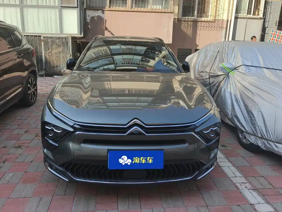 2024 Citroën Versailles C5 X