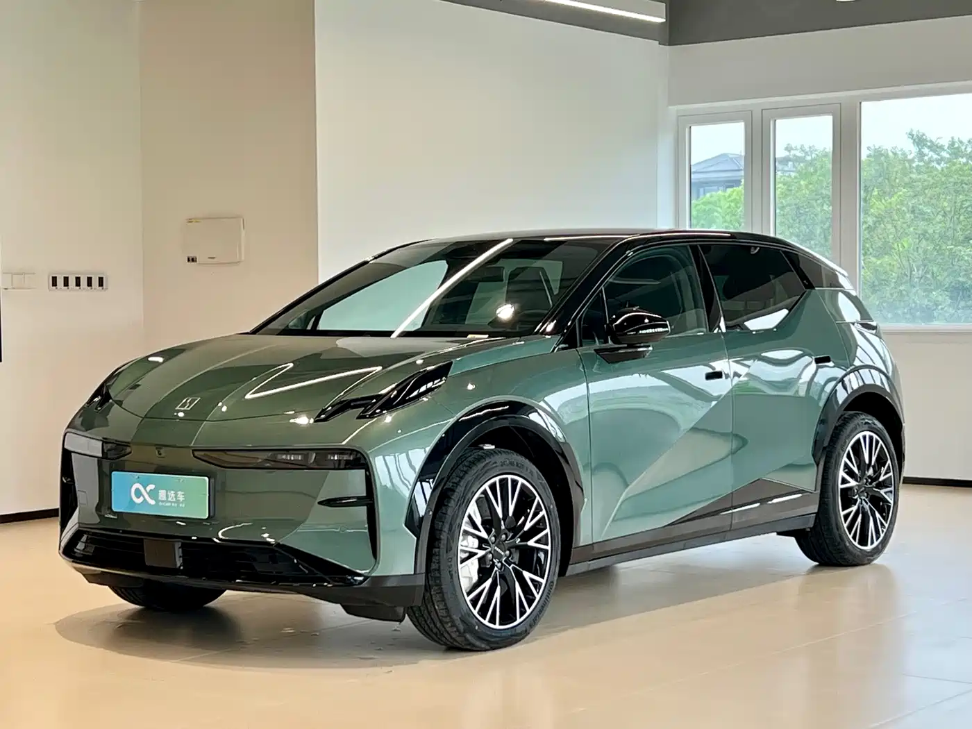 Zeekr X 2025 5-Seater AWD Sport Edition