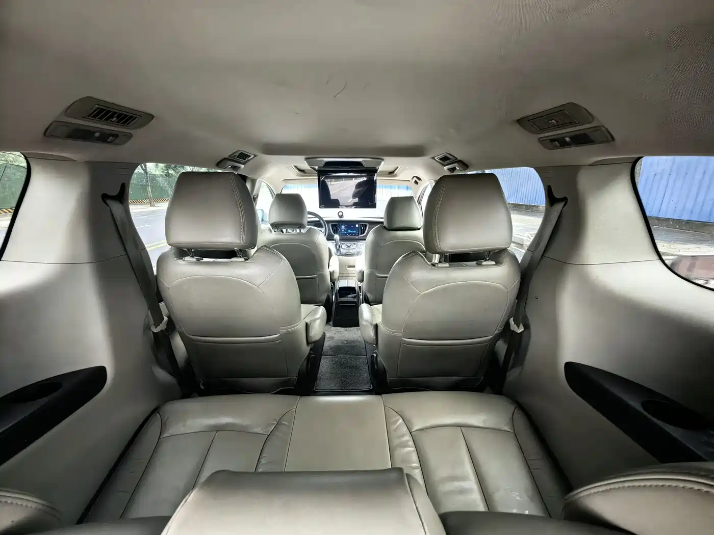 Buick GL8 2011 3.0L GT Luxury Business Elegance Edition фото 10