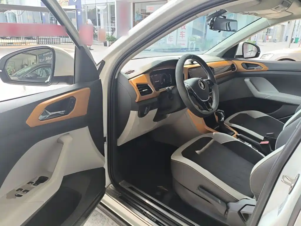 Volkswagen T-Cross 2024 2023 300TSI DSG Comfort Edition