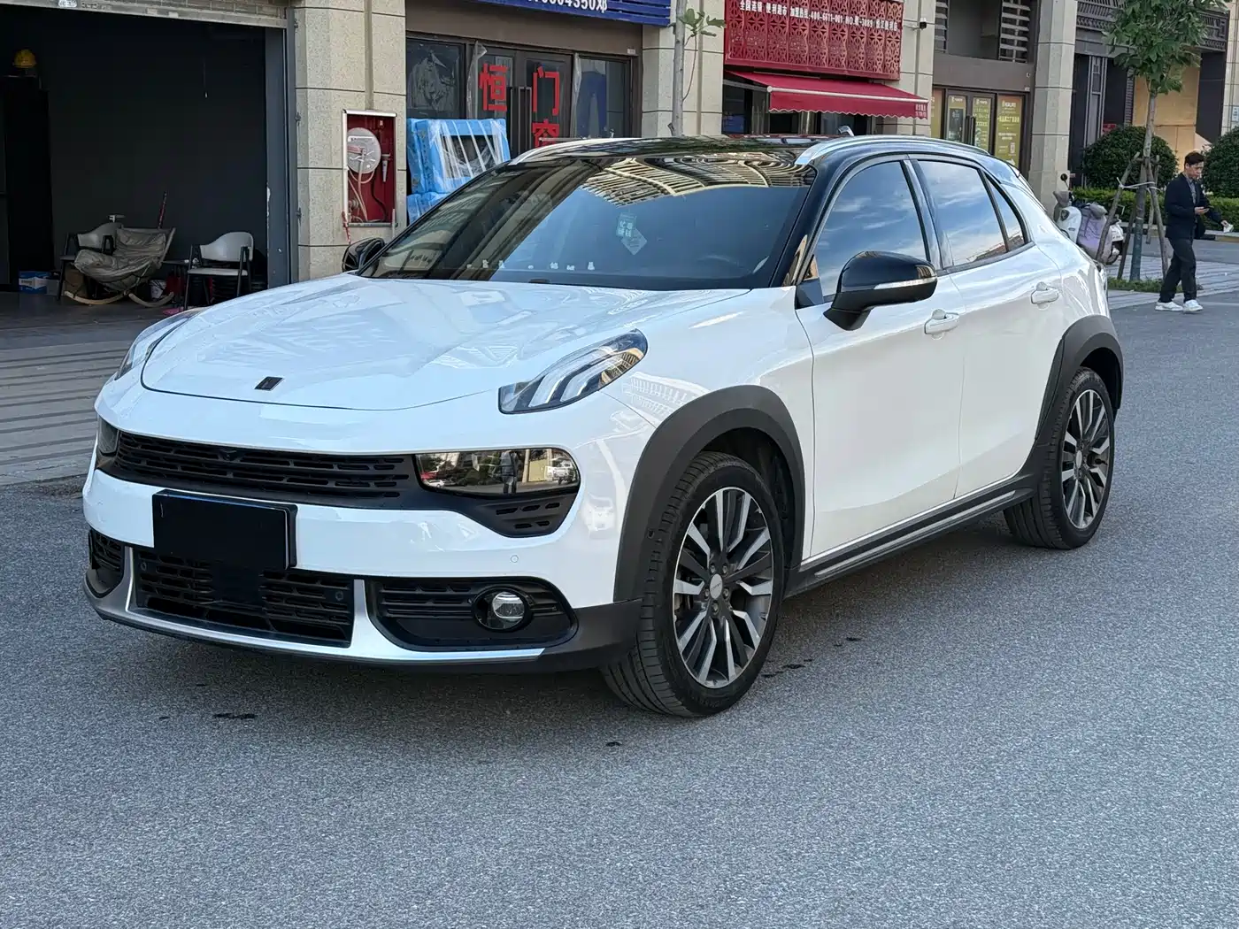 Lynk & Co 02 2018 2.0T DCT AWD Pro Edition China V фото 3