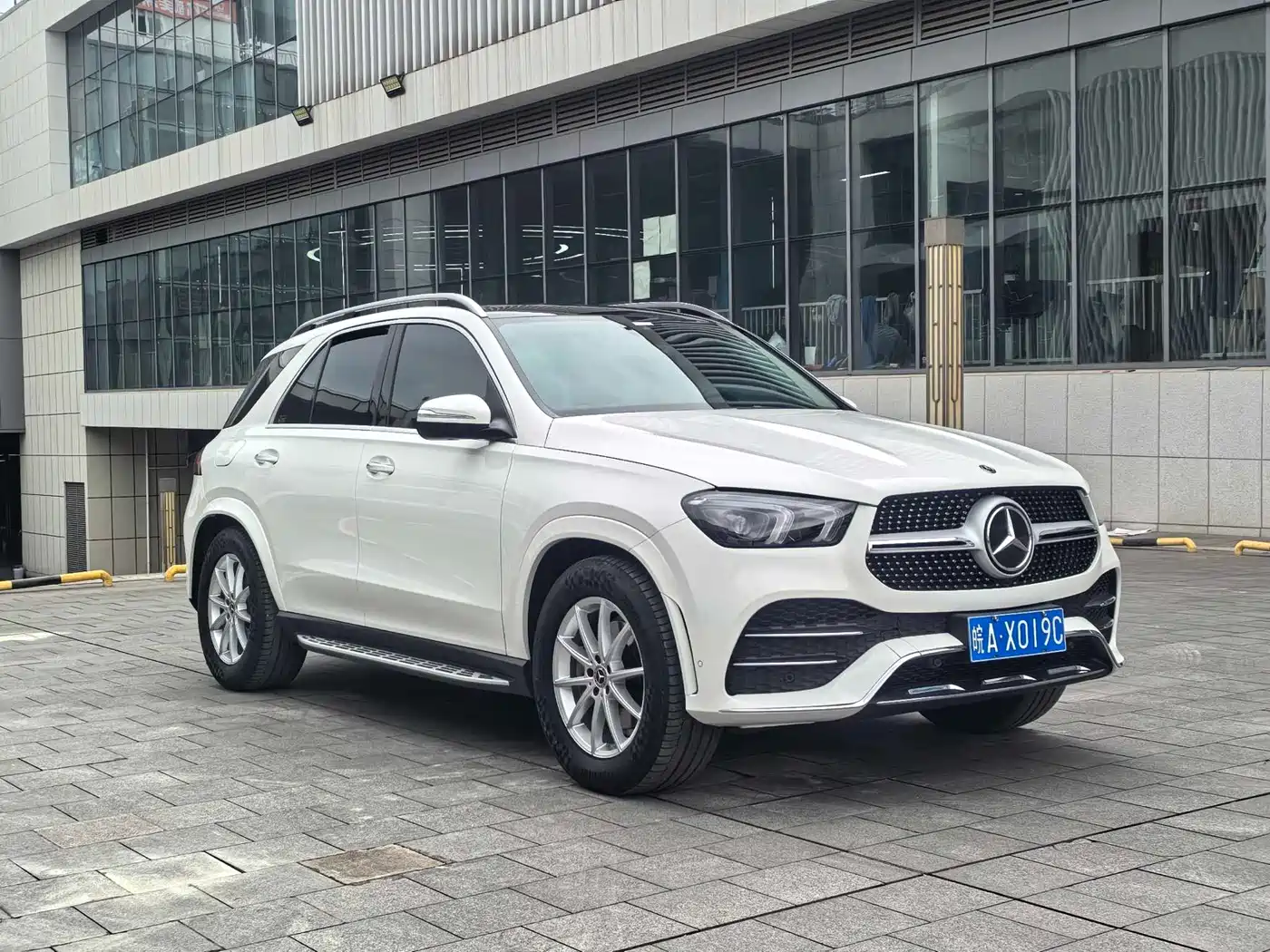 MERCEDES-BENZ GLE