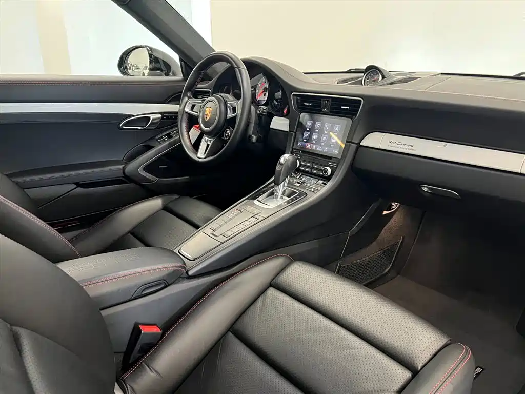 Photo 13 - Porsche 911