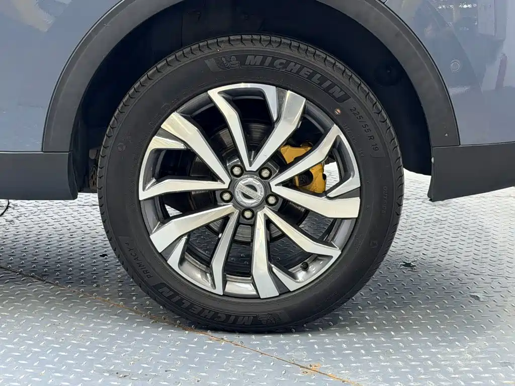 Фото 11 - Haval F7x