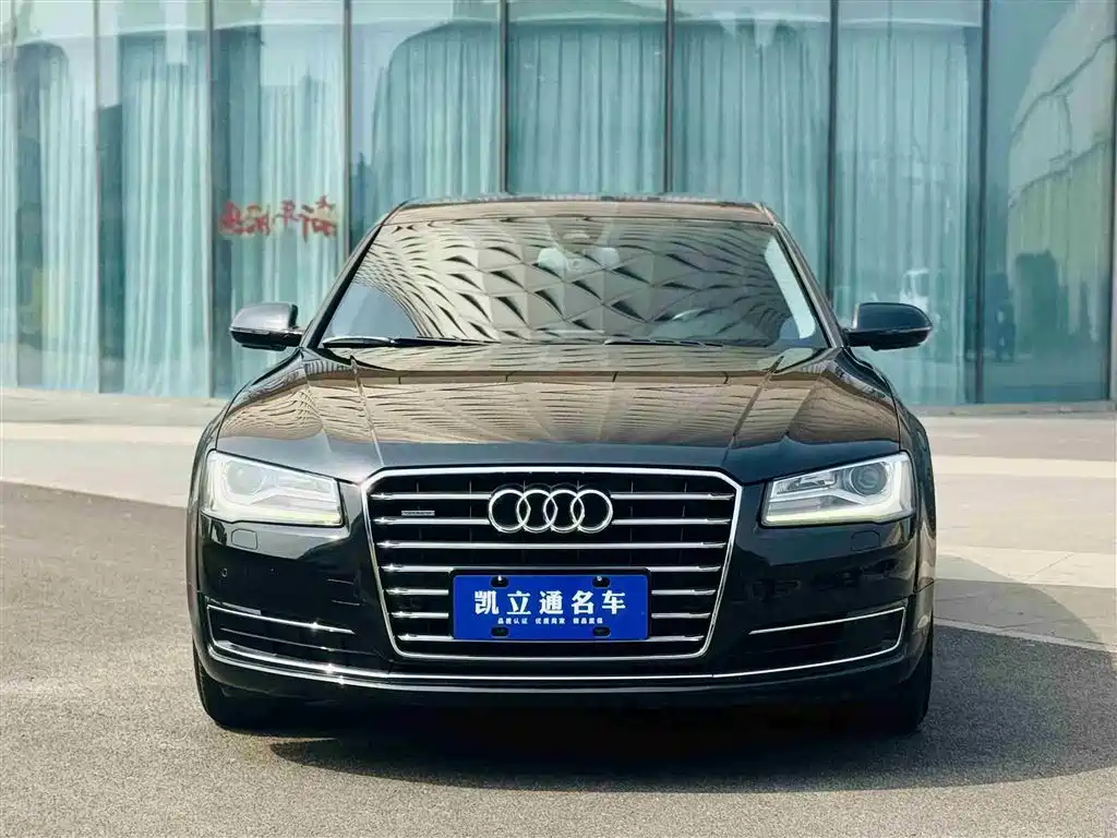 Audi A8 2014 A8L 45 TFSI quattro Comfort фото 2