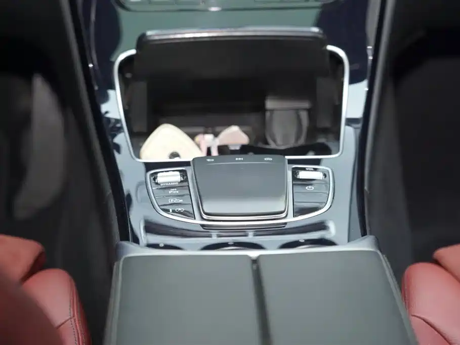 Mercedes-Benz C-Class 2021 C 260 Starry Exclusive Edition фото 21
