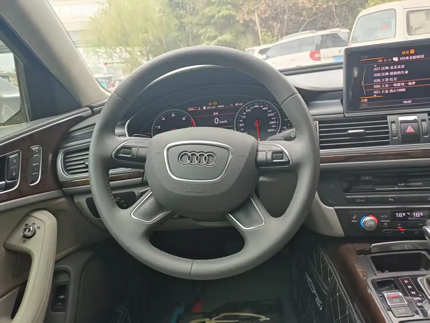 Audi A6L 2012 35 FSI Luxury фото 7