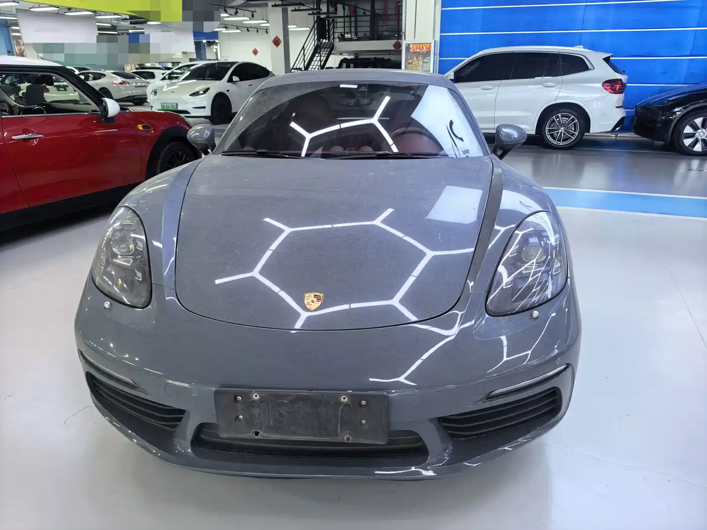 Фото 2 - Porsche 718
