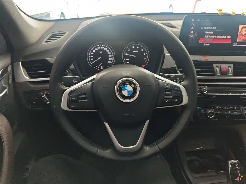 BMW X1 2020 sDrive25Li Leading Model фото 7