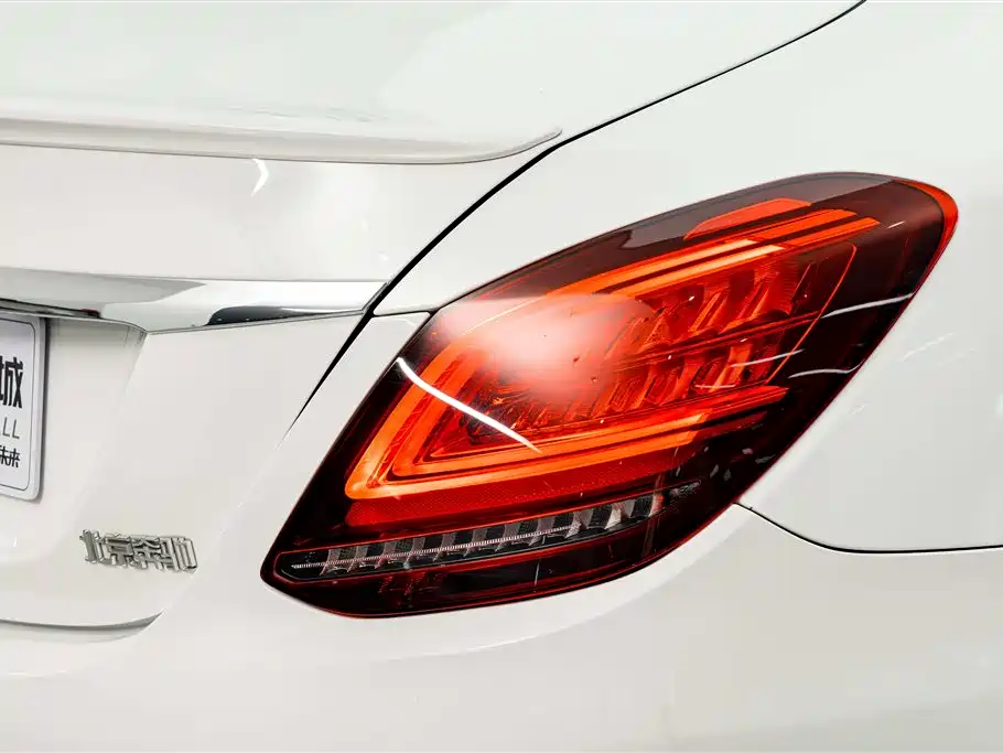 Mercedes-Benz C-Class 2021 C 260 Starry Exclusive Edition фото 8