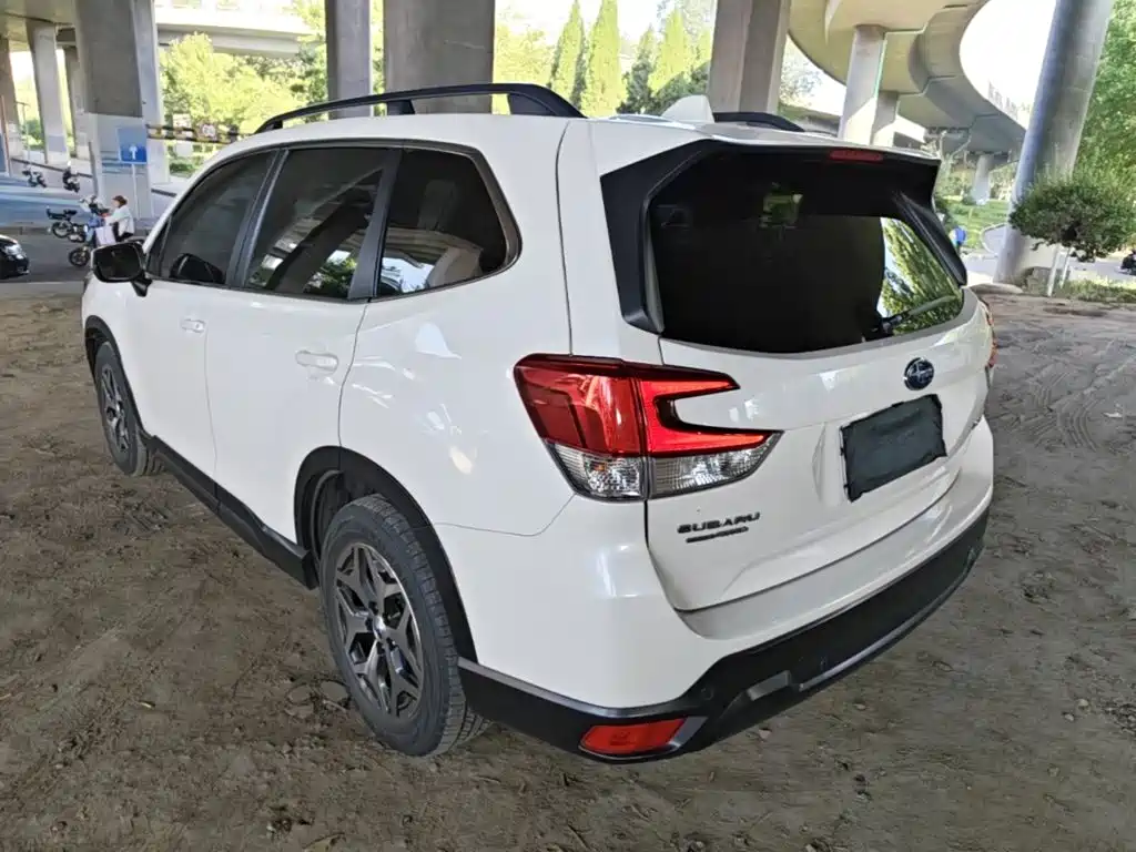 Фото 5 - Subaru Forester