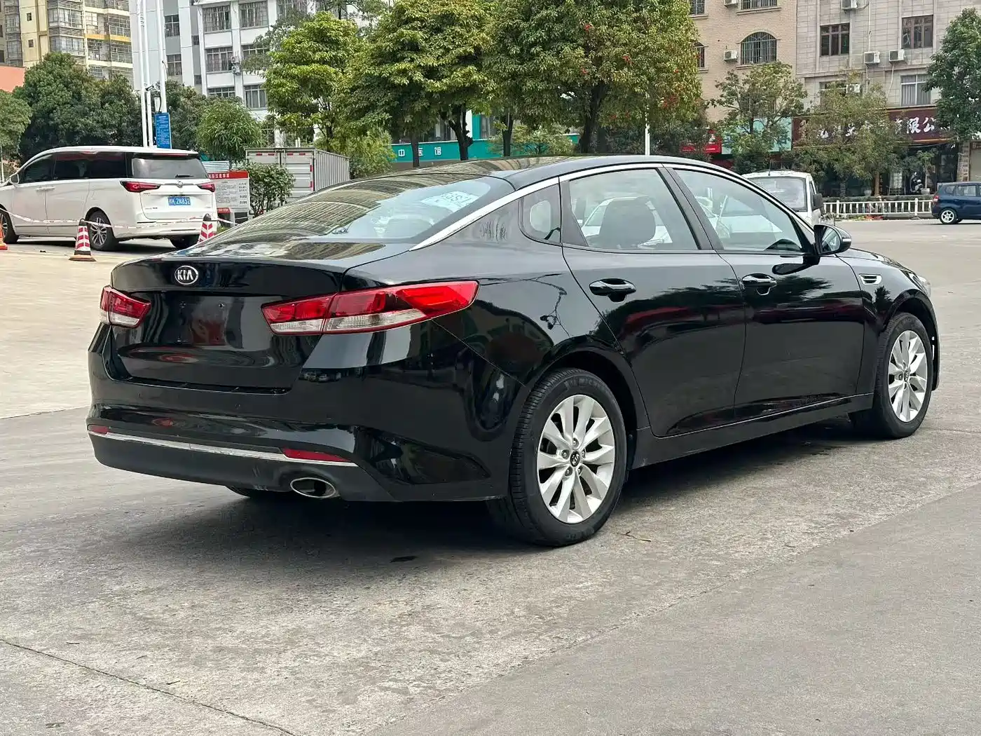 Kia K5 2016 2.0L Automatic GL фото 4