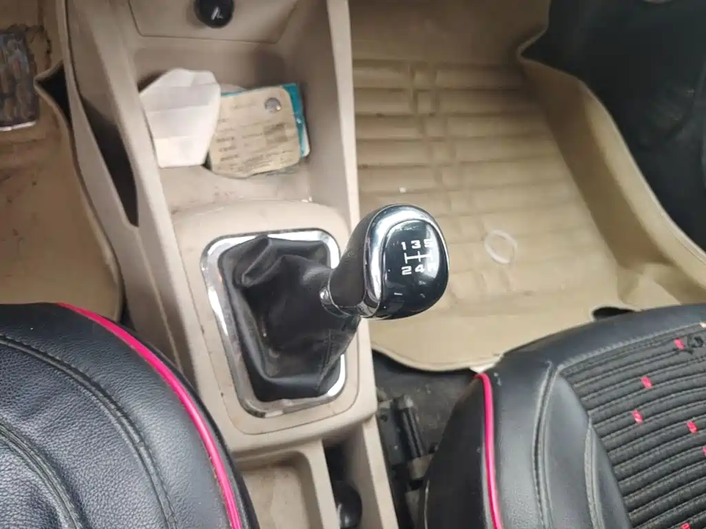 Dongfeng Aeolus A30 2016 2014 1.5L Manual Smart Drive Practical Style