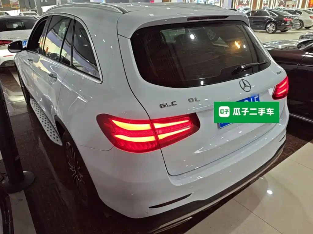 Фото 5 - Mercedes-Benz GLC