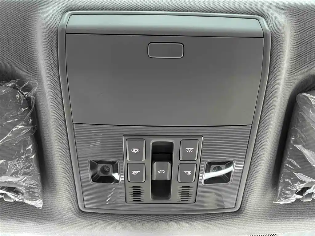 Škoda Superb 2023 Facelift TSI280 DSG Premium Edition фото 8