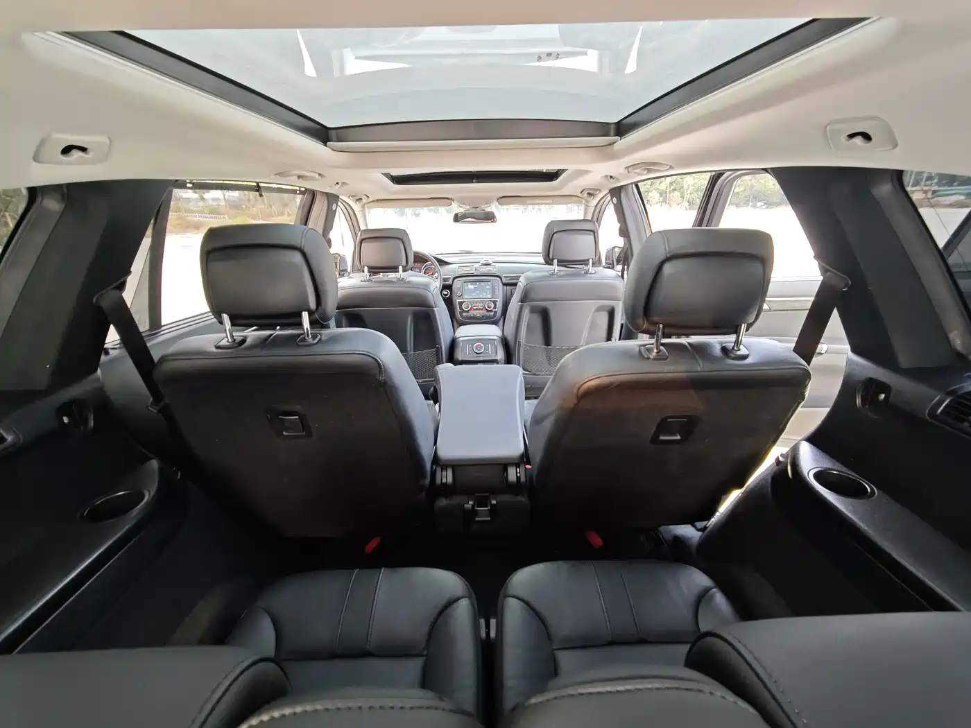 Mercedes-Benz R-Class 2017 R 320 4MATIC Business Collector's Edition фото 18