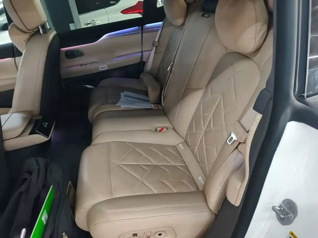 NIO ET7 2025 2024 75kWh Executive Signature Edition