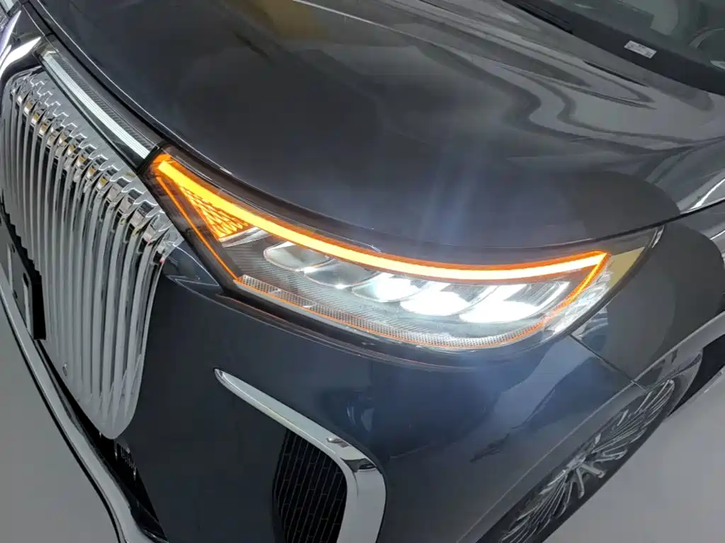 Voyah Dreamer 2026 2025 Model PHEV Basic Version