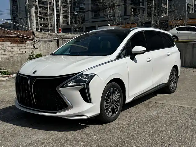 DONGFENG POPULAR YACHTS