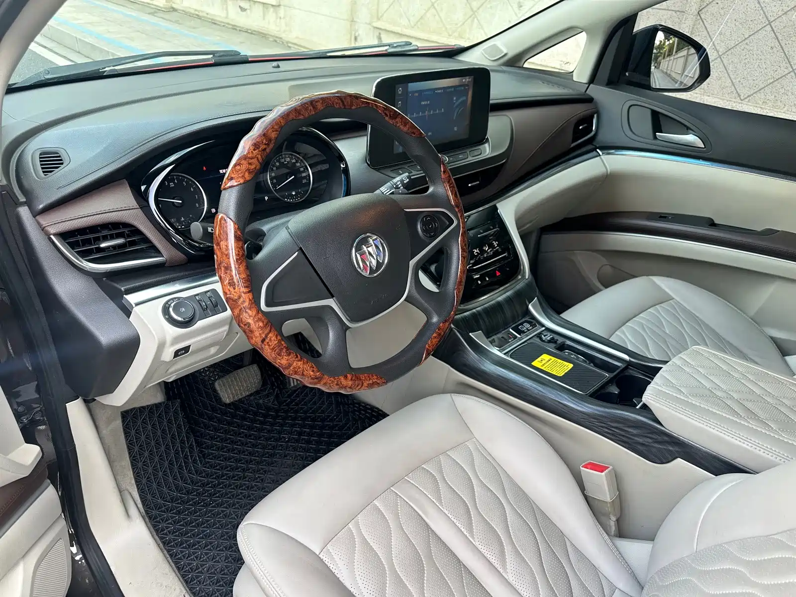 Фото 7 - Buick GL8