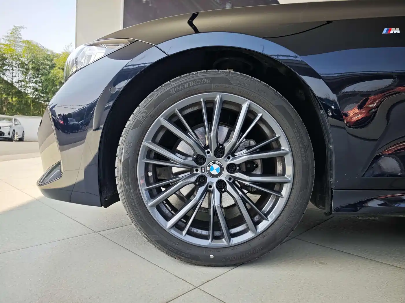 BMW 3 Series 2024 325Li M Sport Shadowline Package фото 6