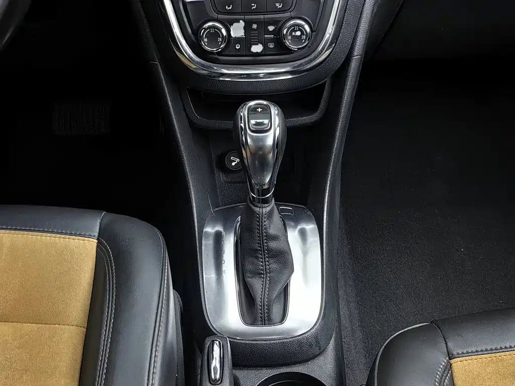 Photo 13 - Buick Encore