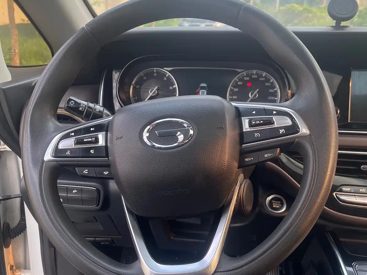 GAC Trumpchi Trumpchi M6 2019 270T DCT Luxury Edition (7-seater) (China VI) фото 11