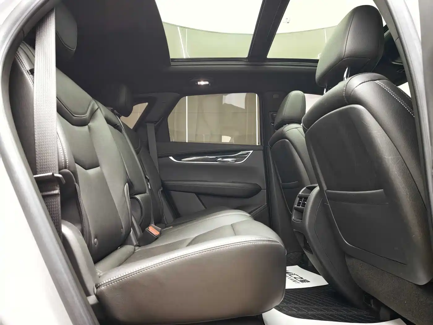 Cadillac XT5 2023 2.0T 2WD Fashion Edition фото 17