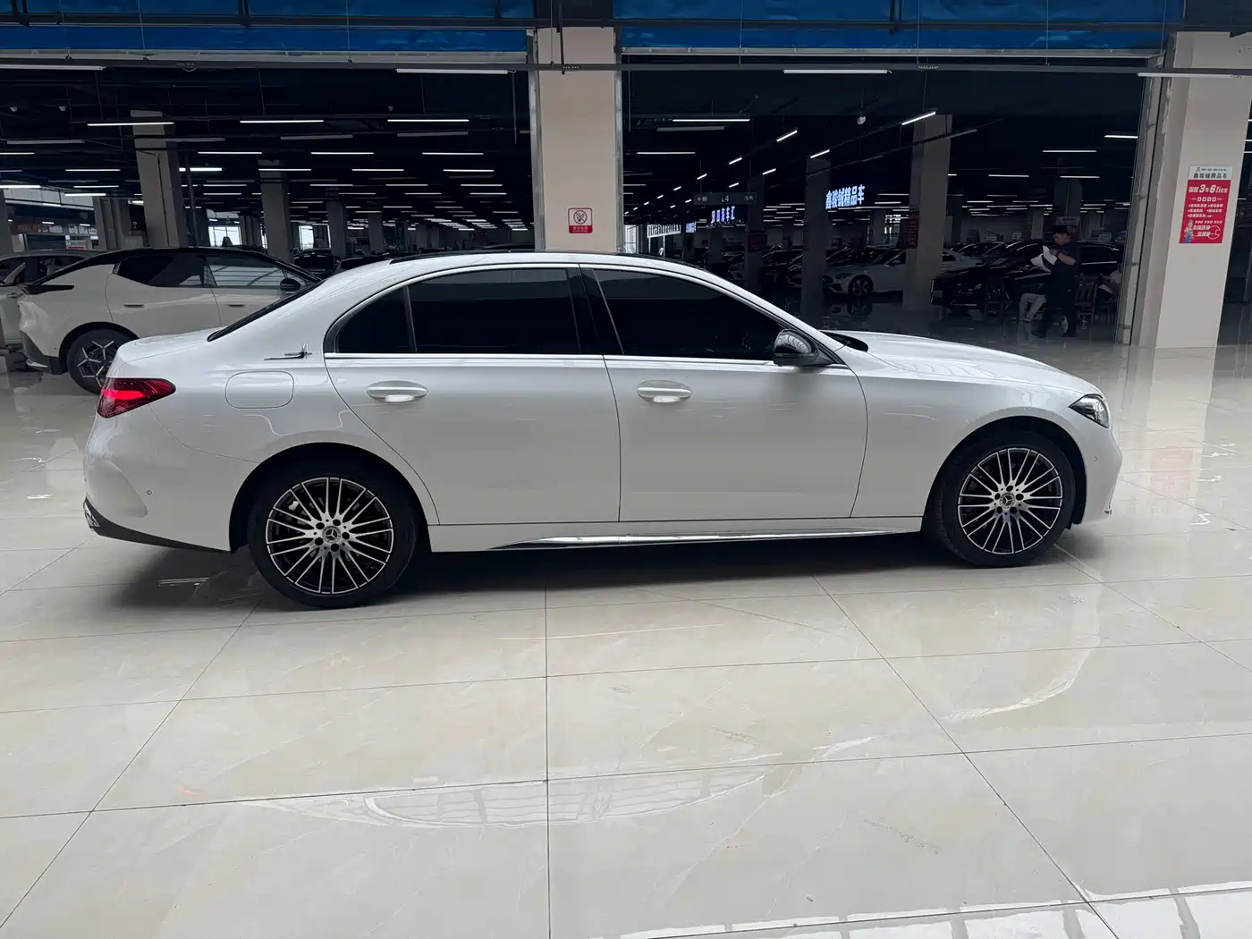 Mercedes-Benz C-Class 2025 C 260 L Sport Edition фото 10