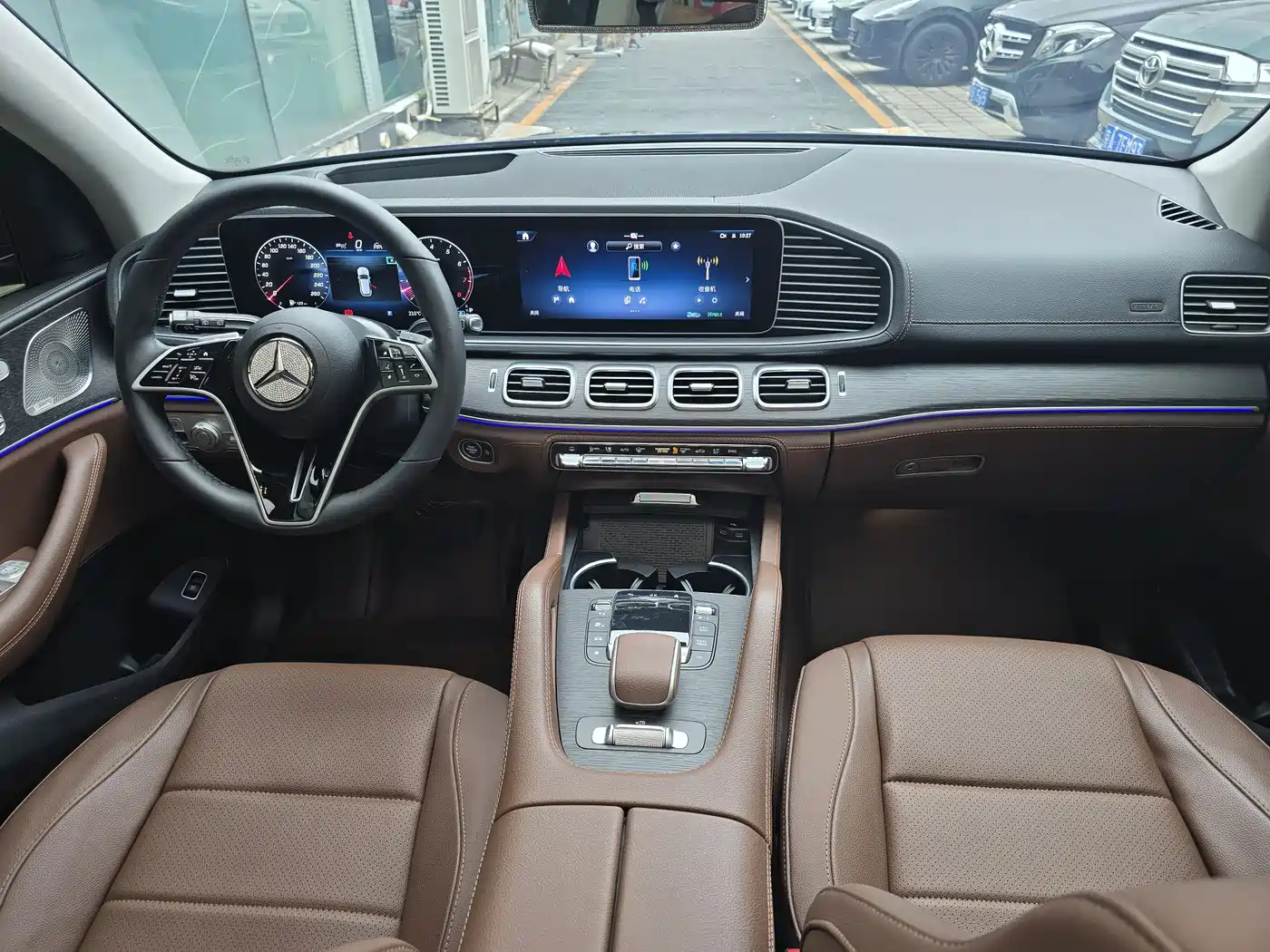 Mercedes-Benz GLE 2024 GLE 450 4MATIC Luxury фото 21