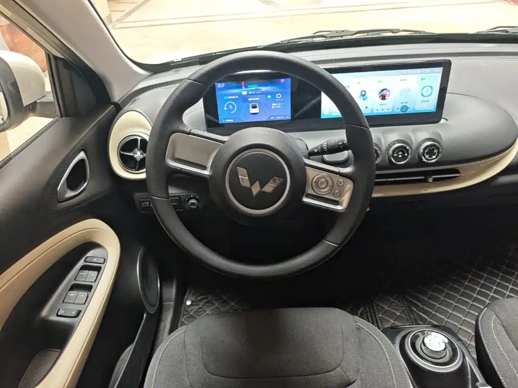 Wuling Motors Wuling Bingo 2023 2023 Model 203km Lite Enjoyment Edition