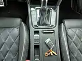 Фото 6 - Volkswagen Magotan GTE Plug-in Hybrid