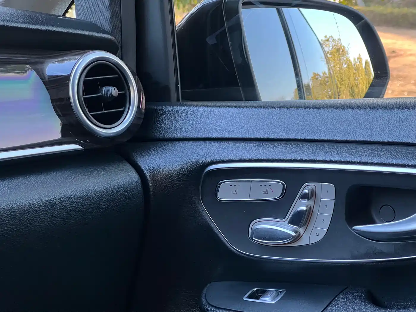 Mercedes-Benz V-Class 2018 V 260 Navigator Edition China VI фото 14